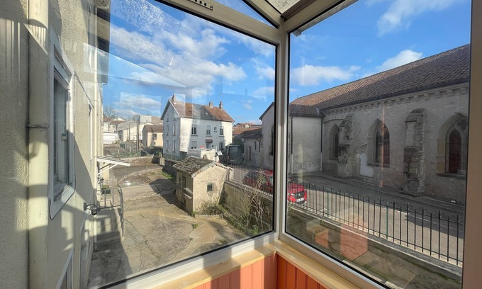 Vittel Apartamento | Downtown apartment. Ideal for spa guests, families and golfers.