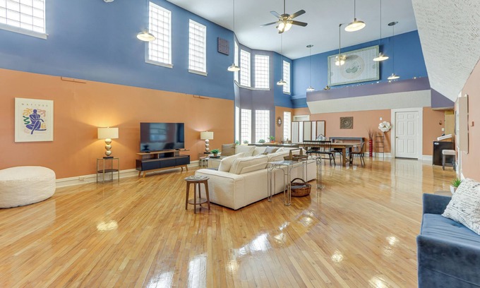 Lancaster Apartamento | Downtown Apt: 23 Mi to Hocking Hills State Park