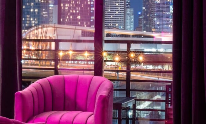 Eighth Avenue Apartamento | Downtown Apt-A Swift Walk to Broadway!