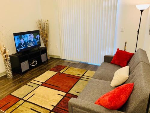 The Woodlands Apartamento | Downtown Apt FREE Parking - Fully Kitchen - FREE Laundry