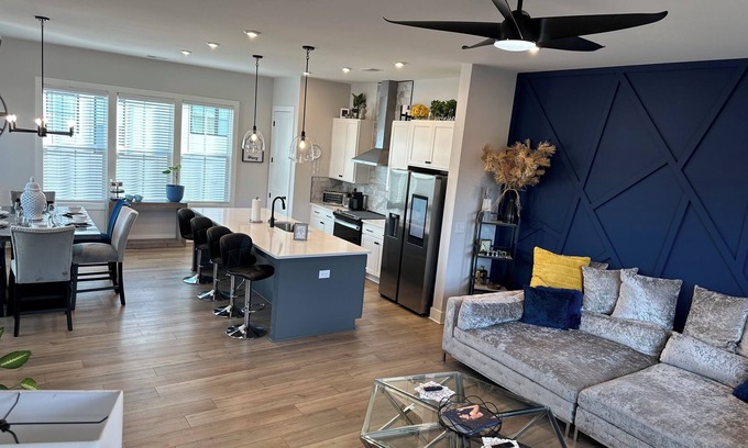 Chosewood Park Casa | Downtown Atlanta, Grant Park, Atlantic station, Coca Cola, Zoo, Belt-line.