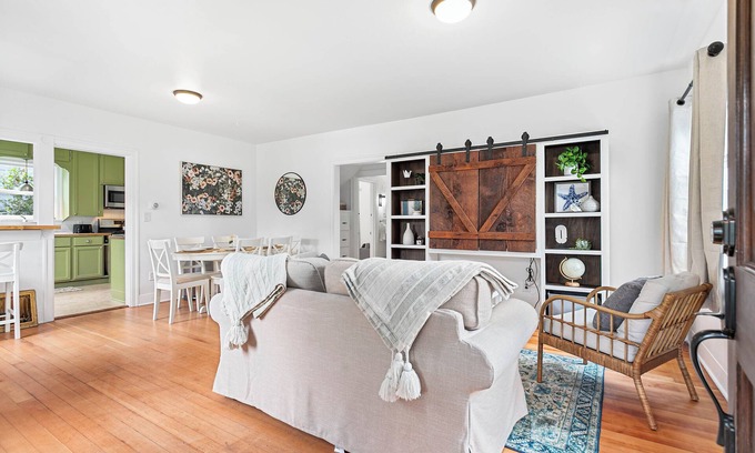 Cornwall Park Casa | Downtown Bellingham Burrow by Gather: Bellingham Escape w/ Bike Storage & Office