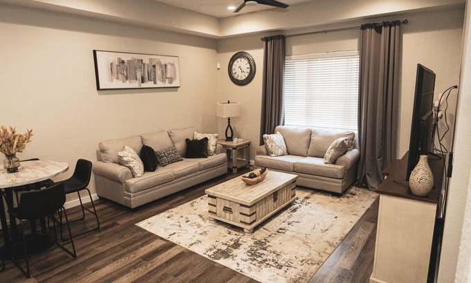 Denver Heights Casa | Downtown Duplex