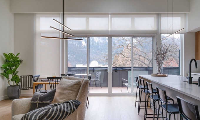 Nelson Condominio | Downtown Elegance on Baker Street