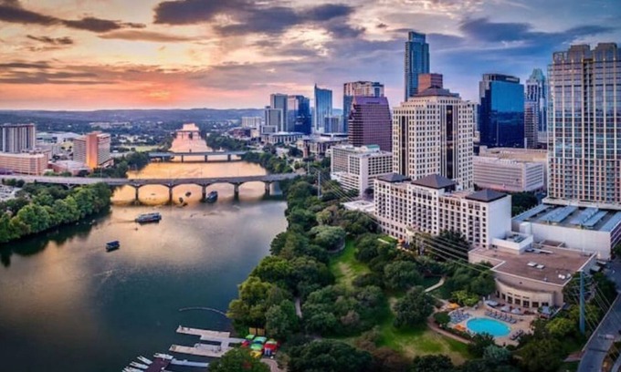 Red River Cultural District Apartamento | Downtown Gem Large Apt by 6th St