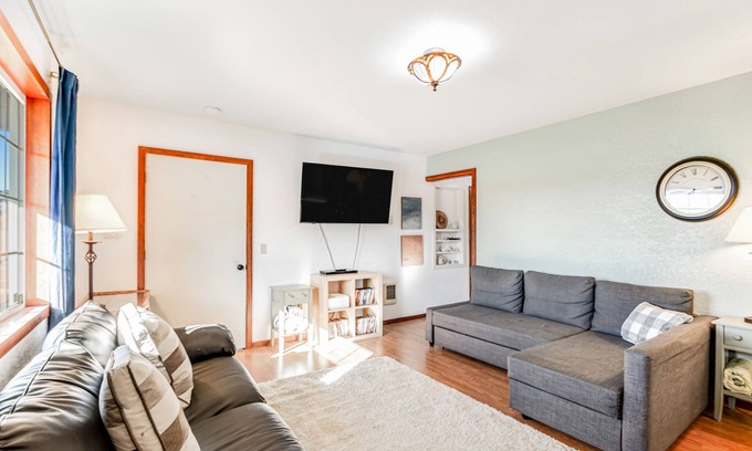 Ocean Park Casa | Downtown home with private hot tub & WiFi - walk to beach - dog-friendly yard