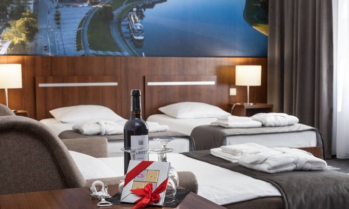 Wesoła Zachod Hotel | Downtown Kraków