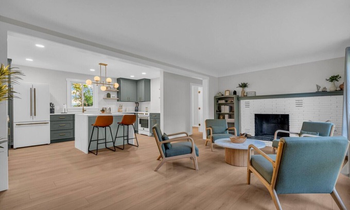 Lexington Casa | Downtown Lexington w 6bedrooms!