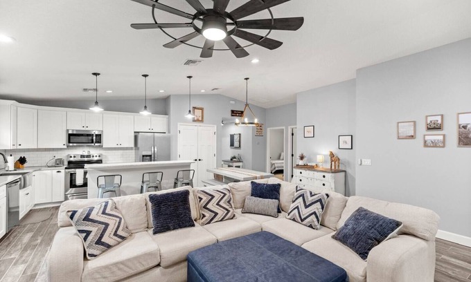 Fort King District Casa | Downtown Ocala Delight: Cozy 4-Bedroom Home Awaits