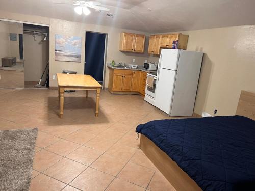 F. Q. Story Apartamento | Downtown Pool Suite 2