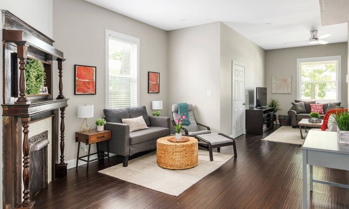 Holy Cross Casa | Downtown Retreat 1 mile from city center!