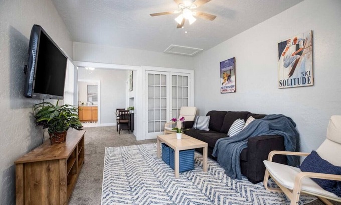 Lower Avenues Apartamento | Downtown SLC Loft in Historic Avenues District!