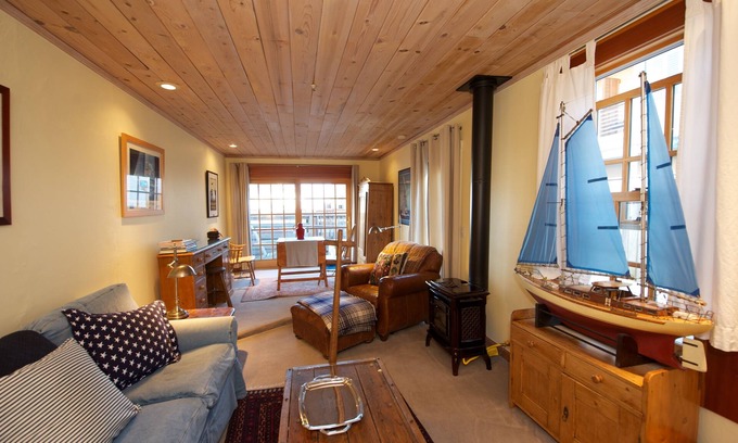 Belvedere Tiburon Apartamento | El centro de Tiburon Bay Side