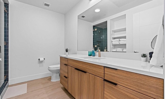 Rio Grande Apartamento | Downtown views! Amazing pool/gym/hottub Luxury apt