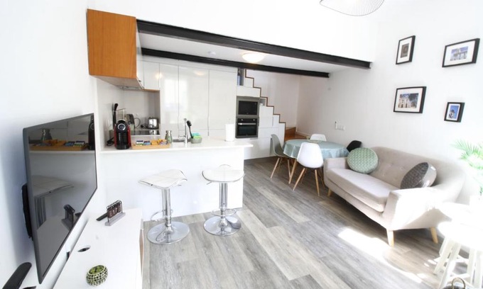 Se Casa | Downtown Villa