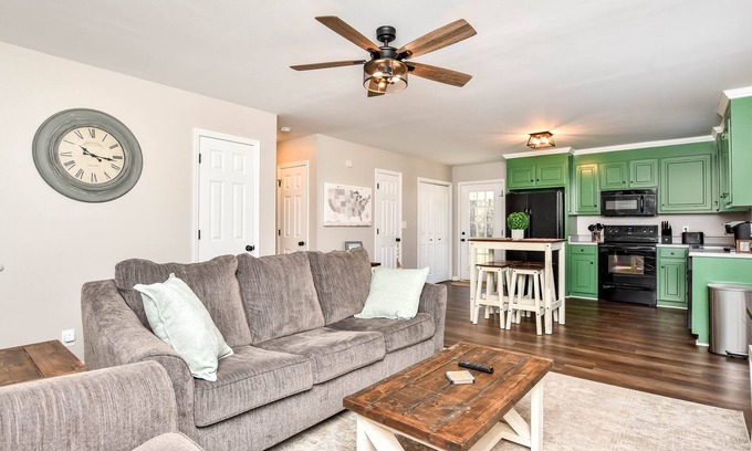 Woodruff Casa | Downtown Woodruff Cozy Bungalow