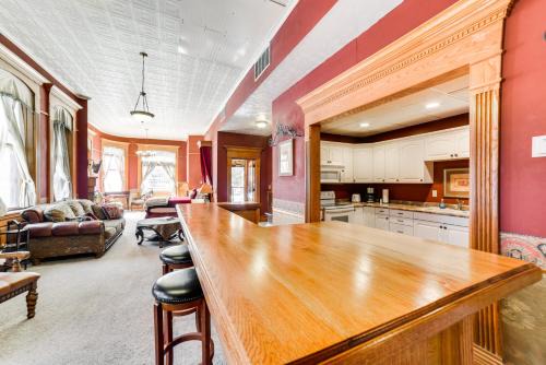 Yankton Apartamento | Downtown Yankton Suite Walk to Restaurants!