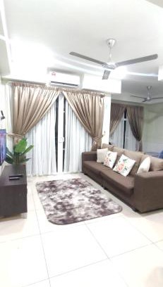 Kampung Telaga Nibong Apartamento | DPerdana -Dinies pool,wifi, centre of Kota Bharu, 4-5 pax