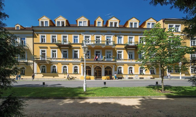 Frantiskovy Lazne Hotel | Dr. Adler Spa Hotel
