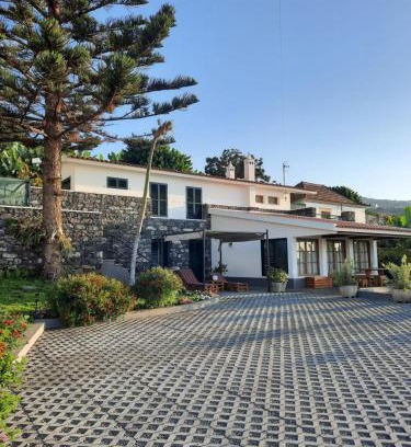 Canhas Casa | Dr. Cabral Barreto