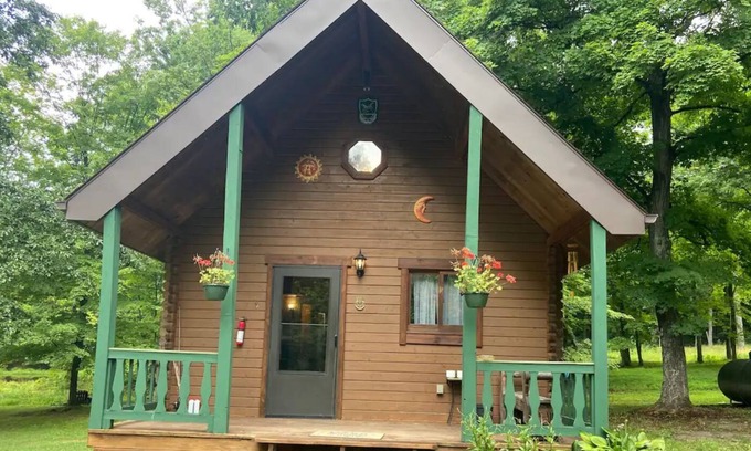Chillicothe Cabina | Dragon Cabin