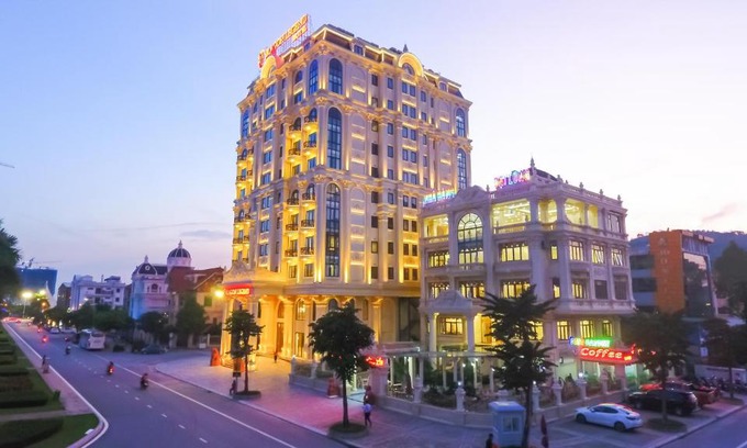 Bai Chay Hotel | Dragon Legend Hotel