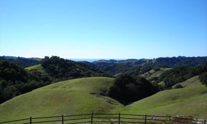 Templeton Casa | Dragonfly Ranch-impresionante vista al mar 320 Acre Ranch