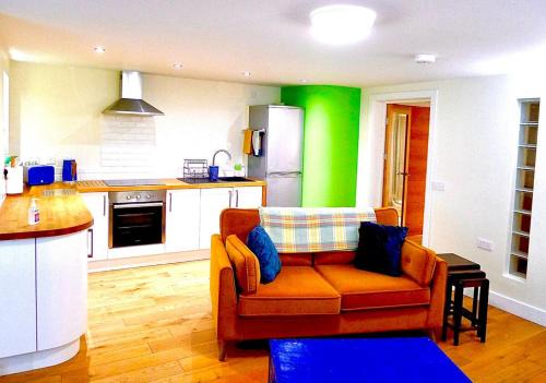 Aberystwyth Apartamento | “Dragons Den” Centrally located Modern Apartment