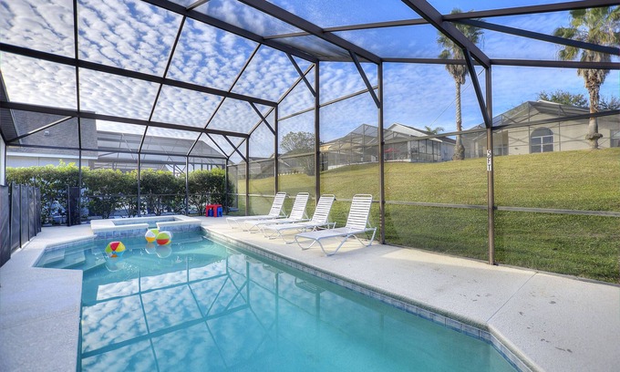 Highgate Park Cabaña | Drayton Place at Highgate Park by Shine Villas