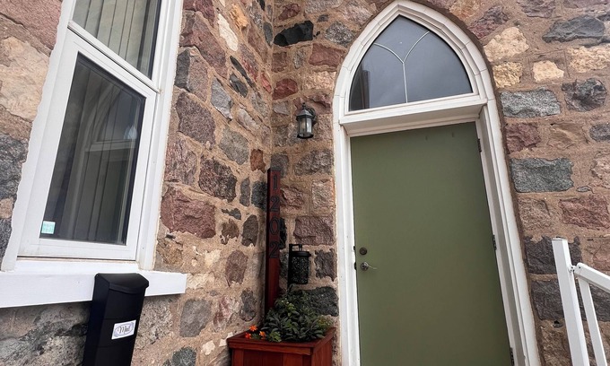 Estevan Cama Y Desayuno | Dream about food in this historic church converted to a bed & breakfast!