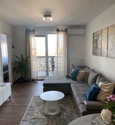 Velika Gorica Apartamento | Dream Apartment VG - Self Check in - Garage