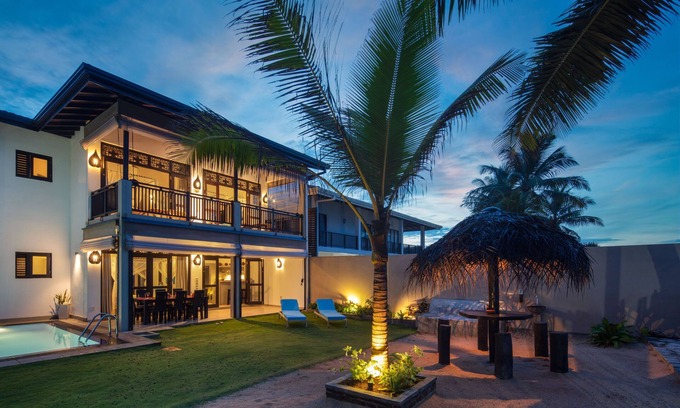 Hikkaduwa Villa | Dream Beach Villas / Villa Araliya - Nueva villa de lujo cerca de Hikkaduwa