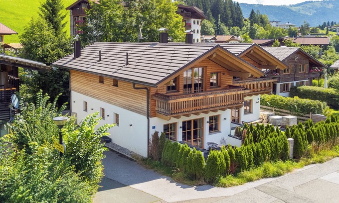 Kirchdorf in Tirol Chalet De Esquí | Dream chalet with sauna, 100m to ski bus