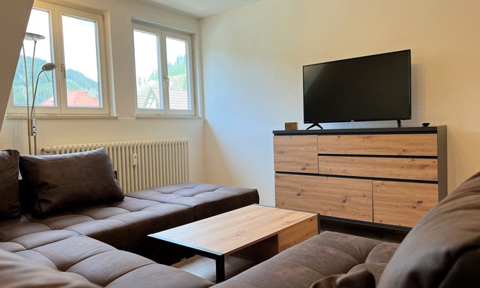 Schenkenzell Apartamento | Dream holiday apartment "Kinzigblick" - time out in the Black Forest for up to 8 people