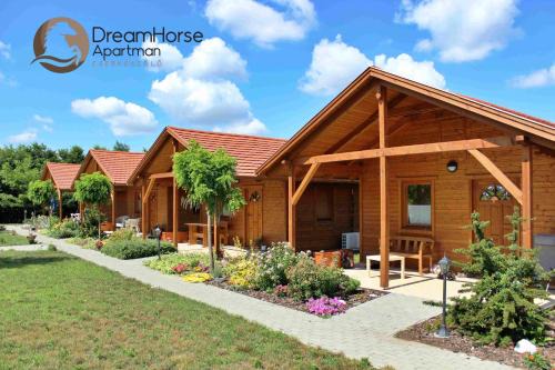 Cserkeszolo Apartamento | Dream Horse Apartman Cserkeszőlő