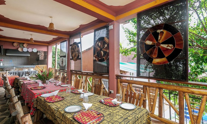 Entebbe Cama Y Desayuno | DREAM JET COTTAGES