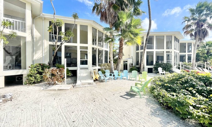 Rum Point Casa | Dream Kai Island House # 15