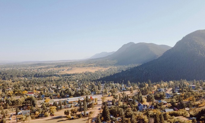 Palmer Lake Casa | Dream location- Mountain Views, Reservoir trails, small town, close to USAFA