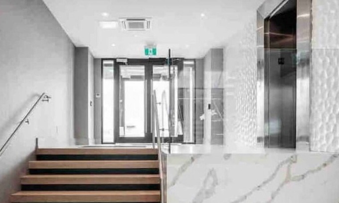 Northeast Mississauga Casa | (4)Toronto Pearson (YYZ) Boutique Hotel