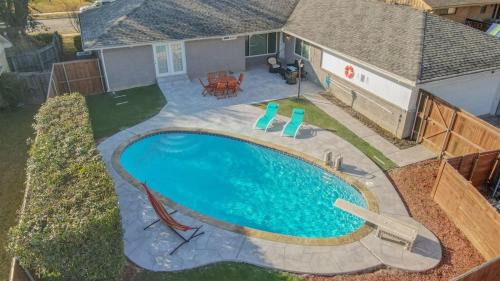 Garland Casa | Dream Vacation Home with Pool for Large Groups