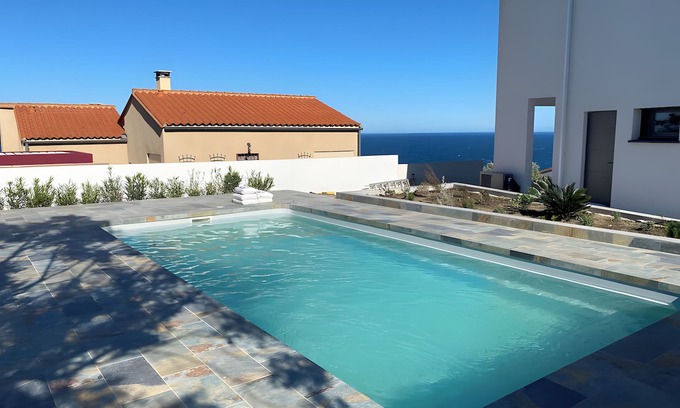 Cerbere Villa | Vacaciones de ensueño en una hermosa villa con vistas excepcionales al mar