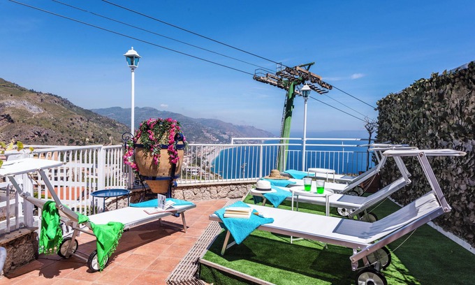 Mazzaro Apartamento | Dream View Suites Taormina - Appartamento con Vista Mare 3