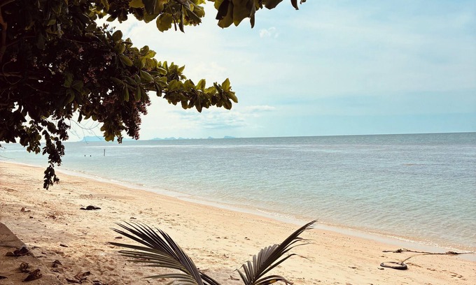 Bang Po Villa | Dream Villa Beachfront Sunset