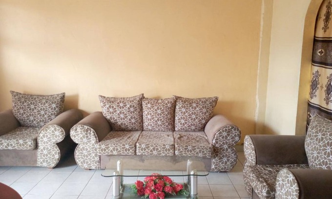Mai Mahiu Casa | Dream World Guest House