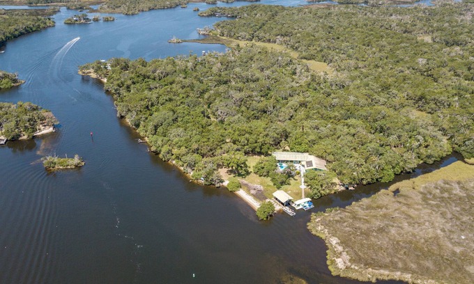 Homosassa Casa | Dreamcatcher Island - Scallop and Fishing Paradise