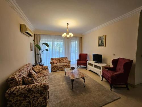 Dream Land Apartamento | Dreamland Stylish 2BD with a garden and pool access