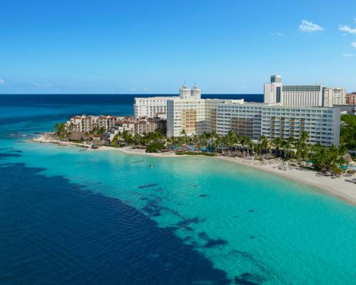 Punta Cancún Complejo | Dreams Sands Cancun Resort & Spa