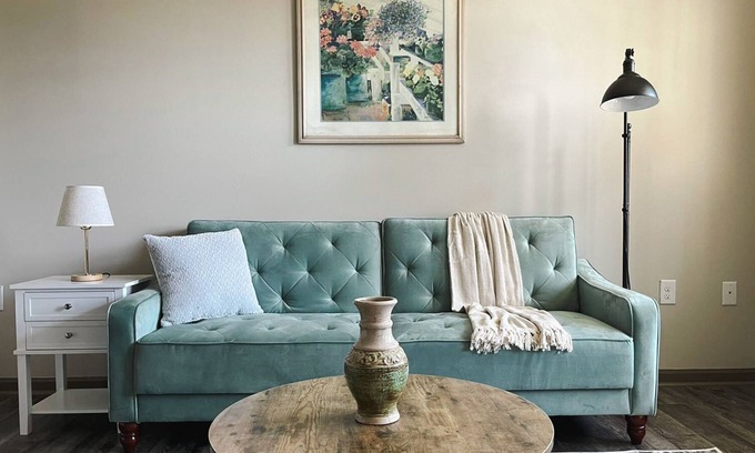 Ferndale Apartamento | Dreamy 1BD/1BA w/Balcony + Gym - Little Rock