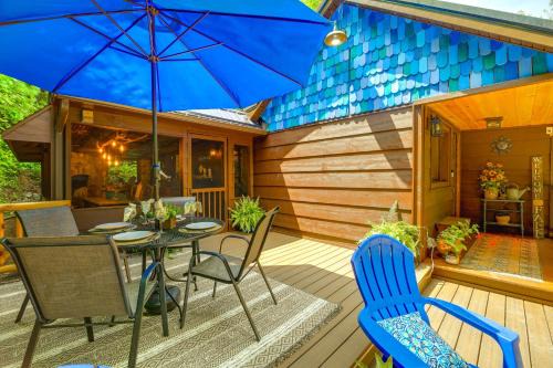 Damascus Casa | Dreamy Damascus Cabin about 1 Mi to Appalachian Trail