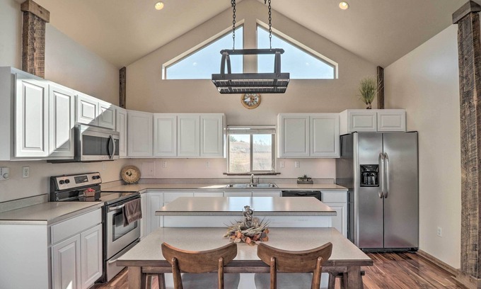 Eureka Cabina | Dreamy Hideaway w/ 360 View of Eureka Valley!